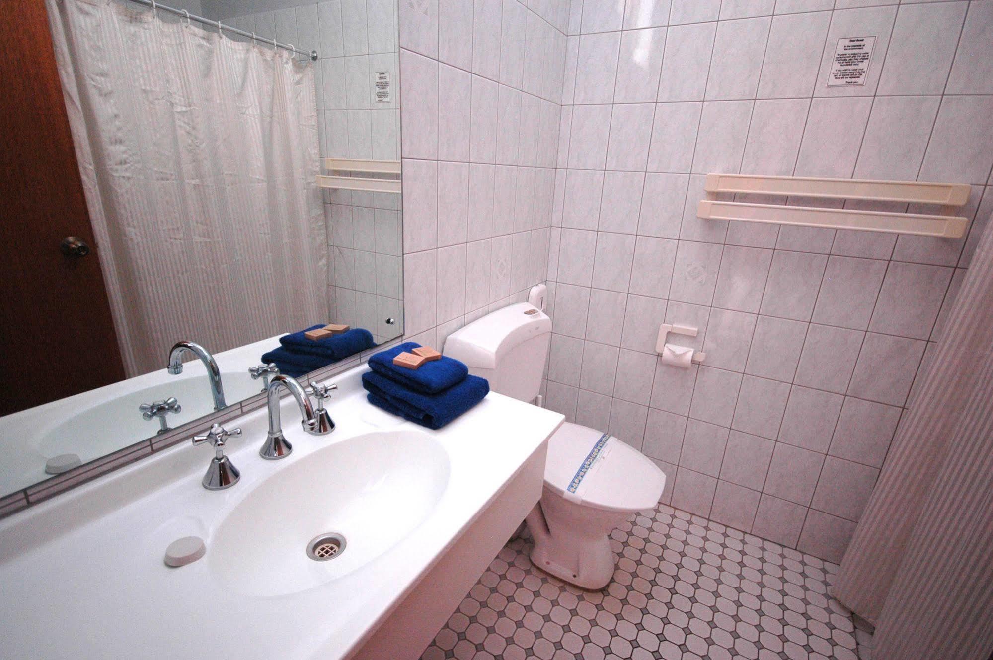 Burra Motor Inn Kamer foto